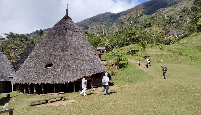 Waerebo Trip, Waerebo open trip, Waerebo labuan bajo, waerebo, Waerebo Trip 2D1N, Waerebo Package, Waerebo Village.